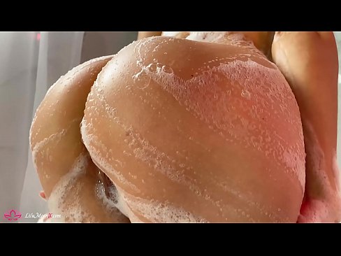❤️ Brunette Masturbates Pussy b'vibratur għal orga intens fid-doċċa ❤❌ Porn iebes f'mt.rassadakubani.ru ❌